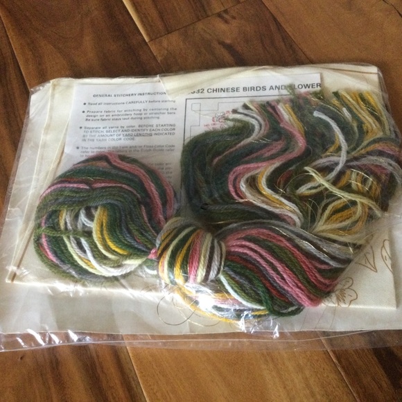 ✔️Vintage NIP Creative Circle Needlepoint 0332 Chinese Birds and Flowers - Picture 5 of 5